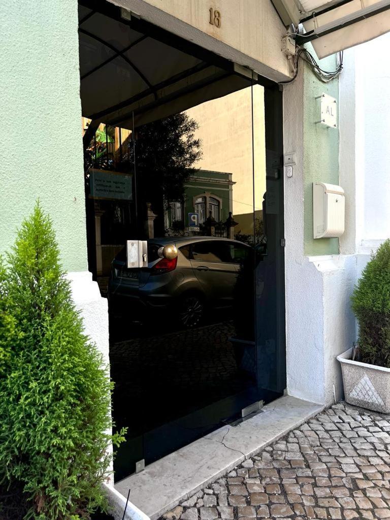 Hostel Residencial Moderna Torres Vedras Exterior foto
